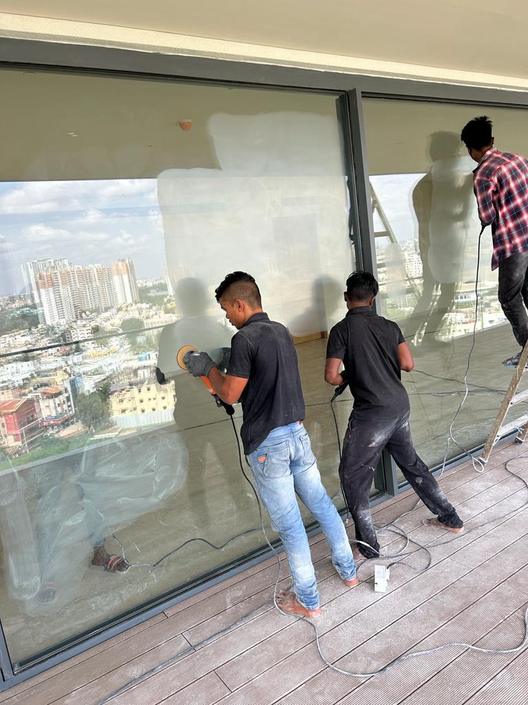 Glass Scratch Removal & Polishing